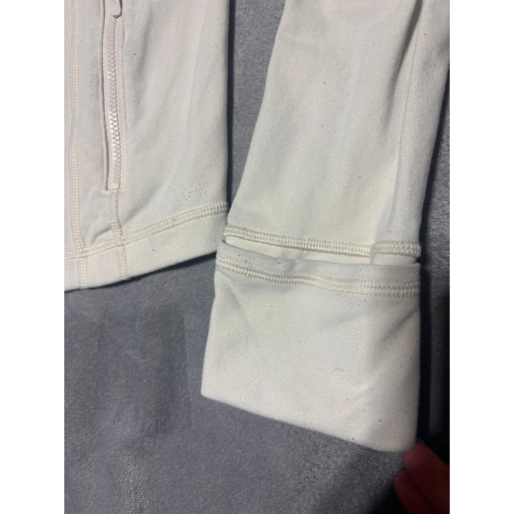 Lululemon Women Size 8 White Full Zip Define Jacket Wear Piling W4AWKS